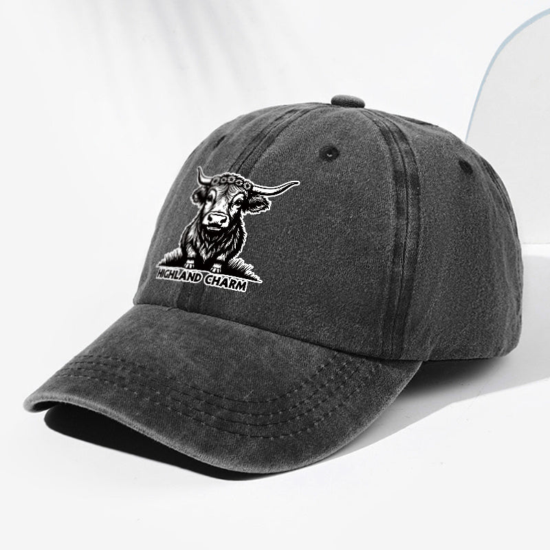 Unisex Small Cow HIGHLAND CHARM Animal Print Washed Vintage Baseball Cap Fashion Men Women Sun Hat Adjustable Size Trucker Hat Suitable for All Seasons Daily Wear