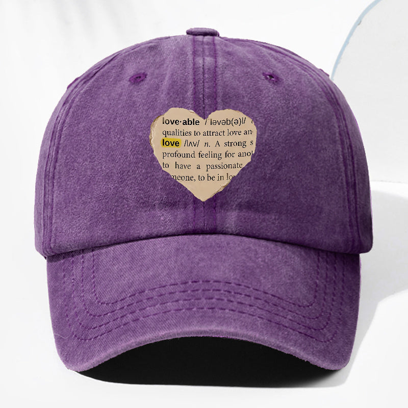 Unisex Newspaper Heart Print Washed Vintage Baseball Cap, Fashionable Sun Outdoor Hat for Men and Women, Adjustable Fit Trucker Hat Suitable for All Seasons and Daily Wear