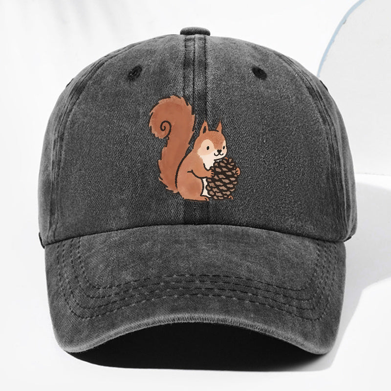Unisex Squirrel Print Washed Vintage Baseball Cap, Fashionable Sun Outdoor Hat for Men and Women, Adjustable Trucker Hat Suitable for All Seasons and Daily Wear