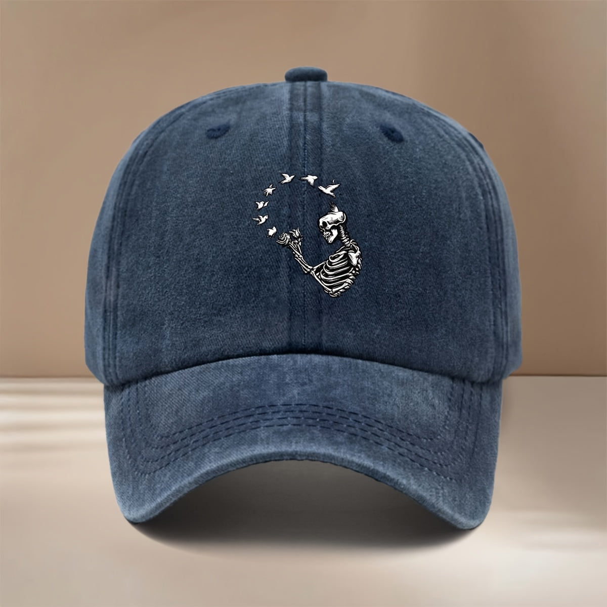 A Relaxed Six-Panel Baseball Cap Featuring a Skull And Bird Design, Suitable for Both Men And Women. This Vintage-Style Hat Is Perfect for Parties, Camping, And Hip-Hop Outfits. It'S Lightweight, Stylish, And Has a Comfortable Fit