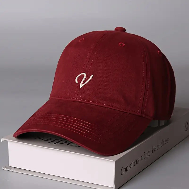 1pc MAO GLOBAL Women's Baseball Cap- Brown with Elegant 'V' Badge, Adjustable Snap Closure, Large Non-Elastic Style, Suitable for All Seasons, Daily and Formal Occasions, Unisex Couple Style, Urban Fashion Accessory, Structured Top Design