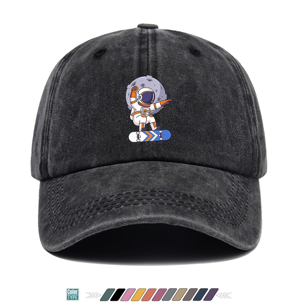 1pc Astronaut Skateboard Print Baseball Cap, Trendy Individual Sun Hat, Fashionable Cool Breathable Unisex Duckbill Cap, Adjustable Size Street Hip-Hop Hat, Outdoor Travel Sunshade Hat Suitable for Skateboarding, Street Dance, Camping