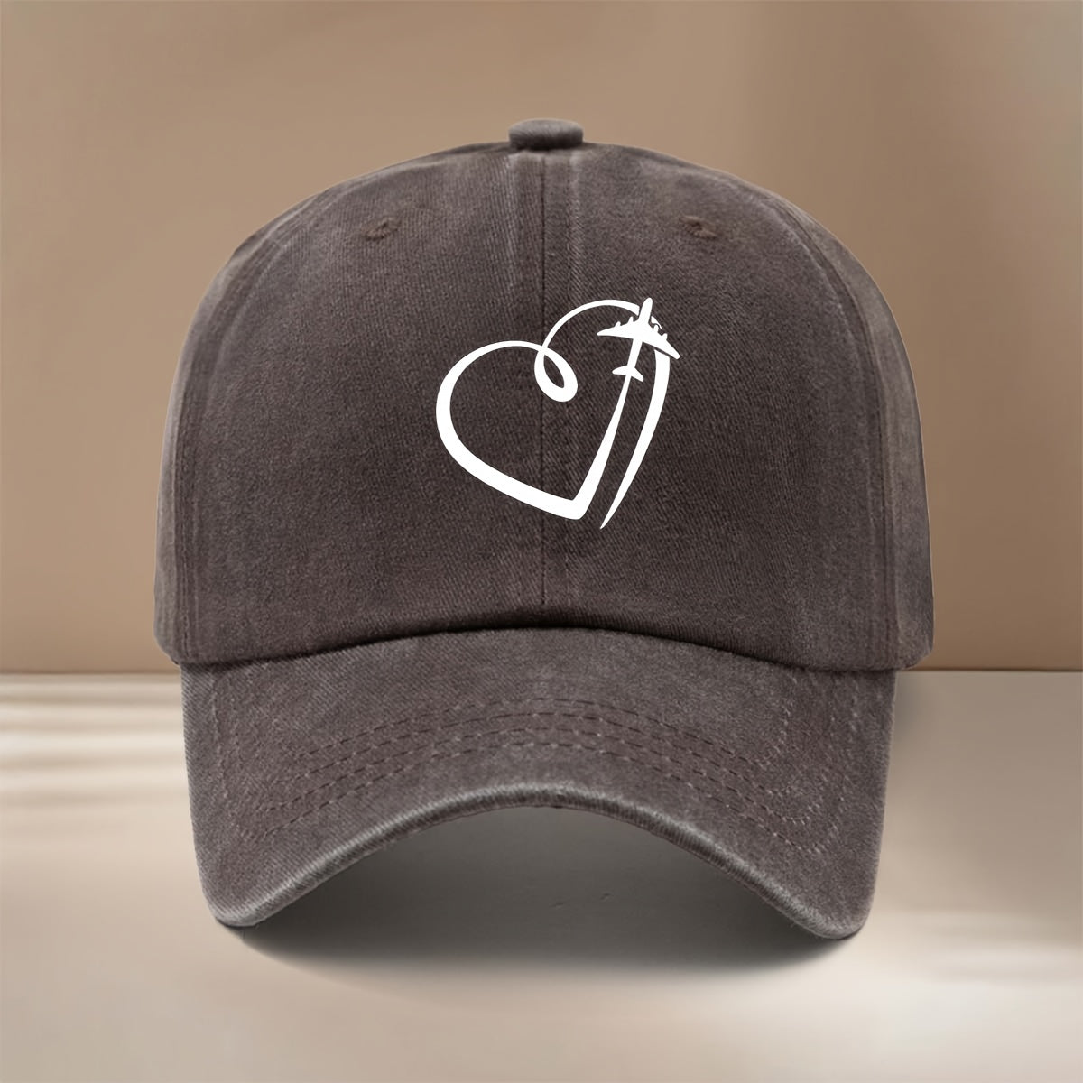 Airplane Line Heart Pattern Baseball Cap Comfortable Fashion Hip-Hop Hat Unisex Casual Hat for Parties, Camping, And Casual Outfits, Easy Curved Brim Cap, Lightweight Duckbill Cap, Individual All-Match Trendy Cool Six-Panel Cap, Versatile Style