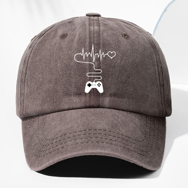 Unisex Gaming Console Heart Print Washed Vintage Baseball Cap, Fashionable Outdoor Hat for Men and Women, Adjustable Fit Trucker Hat Suitable for All Seasons and Daily Wear