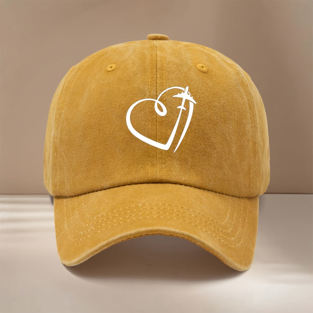 Airplane Line Heart Pattern Baseball Cap Comfortable Fashion Hip-Hop Hat Unisex Casual Hat for Parties, Camping, And Casual Outfits, Easy Curved Brim Cap, Lightweight Duckbill Cap, Individual All-Match Trendy Cool Six-Panel Cap, Versatile Style