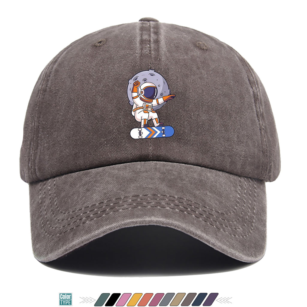 1pc Astronaut Skateboard Print Baseball Cap, Trendy Individual Sun Hat, Fashionable Cool Breathable Unisex Duckbill Cap, Adjustable Size Street Hip-Hop Hat, Outdoor Travel Sunshade Hat Suitable for Skateboarding, Street Dance, Camping