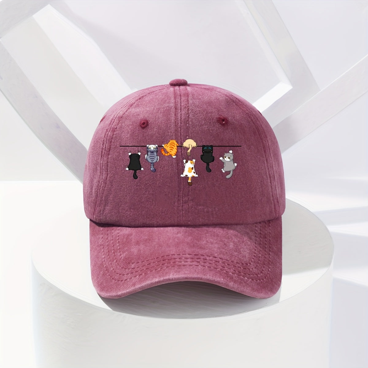 Super Cute Cat-themed Baseball Cap, the Perfect Choice for Street Fashion, with a Fun and Vibrant Design Suitable for Any Season