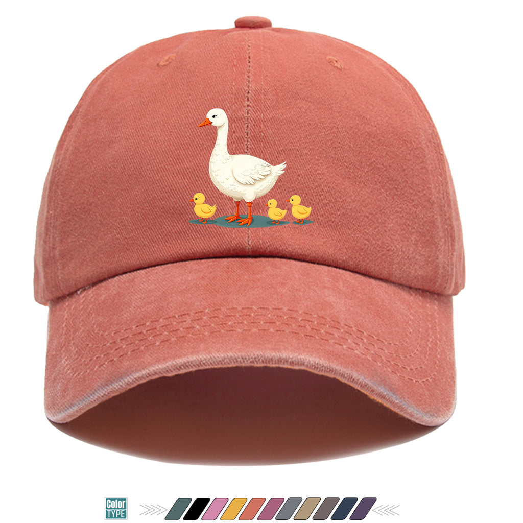 1pc Mother Goose And Three Little Yellow Ducks Warm Printed Baseball Cap Cute Pattern Sun Hat Fashionable And Versatile Unisex Duck Tongue Cap Adjustable Size Dad Fishing Hat Mom Strolling Hat Couple Skateboard Hat Suitable for Park Play