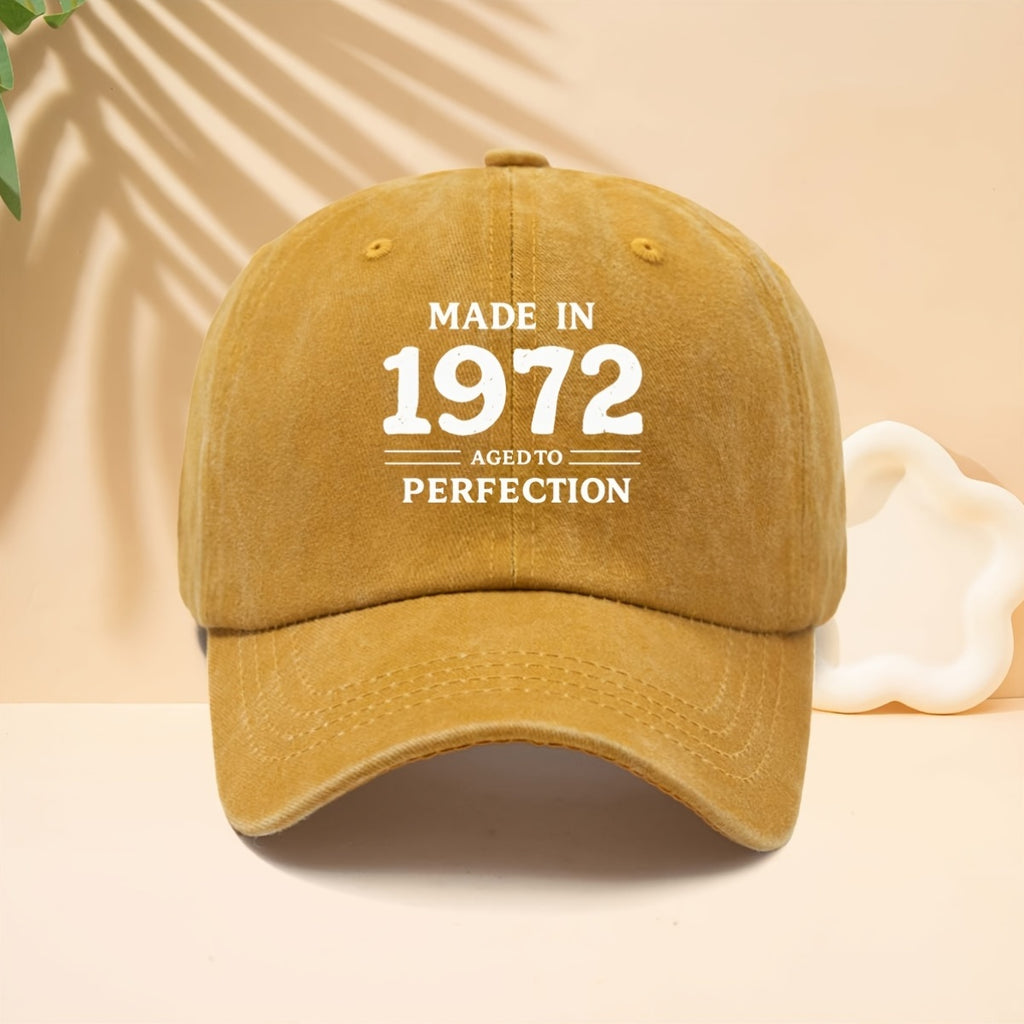 A Printed White Letter And Number 1972 Pattern Baseball Cap, Unisex Couple Style, Casual Hat for Check-Ins And Photos, Curved Brim, Washed And Distressed Duckbill Cap