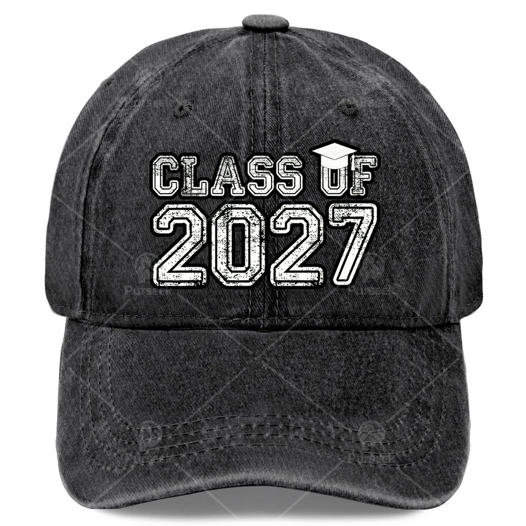 Vintage Baseball for The Class of 2027, Perfect for Unisex Graduation Celebrations