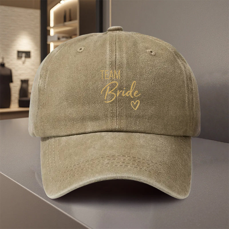 1pc Team Bride Baseball Cap - Adjustable Snapback Closure, Lightweight Polyester Wedding Party Hat for Women, Men, Bridesmaids - Bridal Squad, Wedding Planner, Prom - All-Season Comfort Fit (Hand Washable) - Ideal for Weddings, Sports, Casual Attire - Sty
