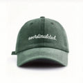 Overstimulated Embroidered Letter Women's Washed Baseball Cap, Fashionable Outdoor Retro Street Urban Style Unisex Baseball Cap Curved Brim Dad Hat Sun Hat Suitable for Vacation Beach Travel Cycling