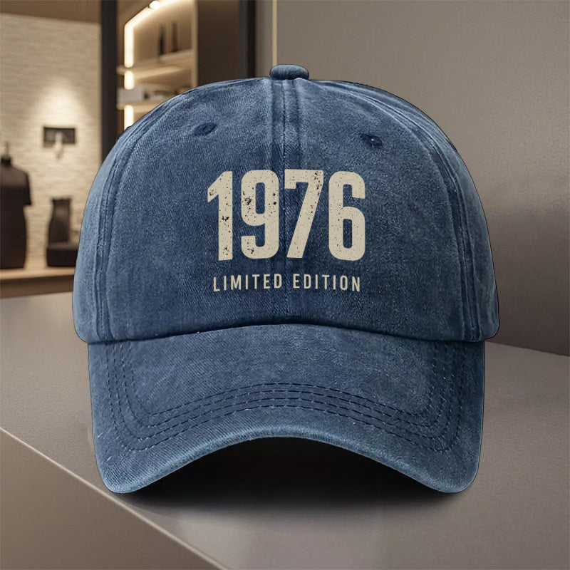 1pc Adjustable Baseball Cap in 1976 Limited Edition Vintage Style, Lightweight Polyester Printed Design, Ideal for Outdoor Sports and Camping Enthusiasts, Popular Couple Hat, Golf Cap, Trucker Hat, Fashionable Baseball Cap for Youth, Middle-Aged