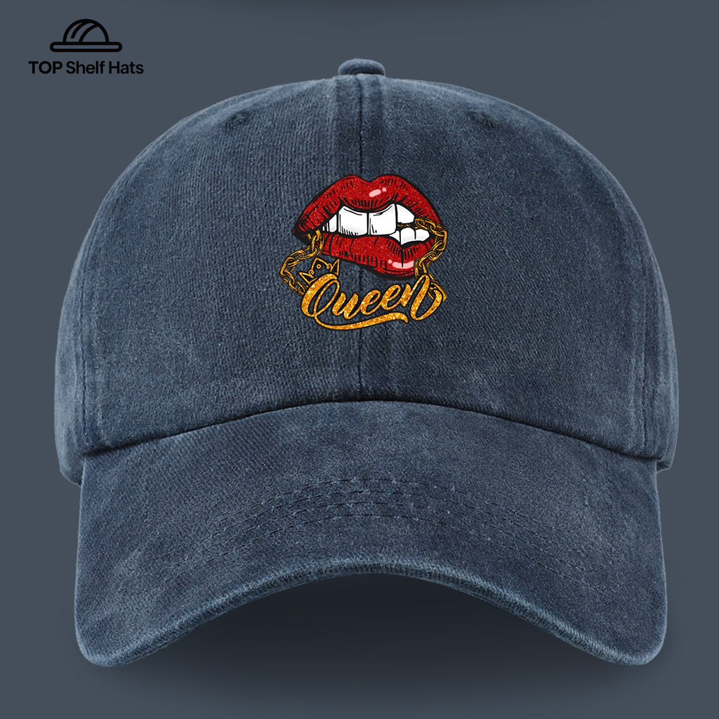 1pc Red Lip Golden Chain Queen Print Baseball Cap, Individual Trendy Dad Hat, Fashionable Street Style Casual Hat, Unisex Adjustable Size, Hip-Hop Street Dance Hat, Best Friend Outing Styling Hat, Music Festival Trendy Essential Hat