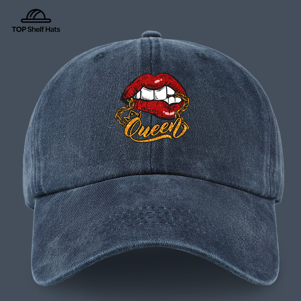 1pc Red Lip Golden Chain Queen Print Baseball Cap, Individual Trendy Dad Hat, Fashionable Street Style Casual Hat, Unisex Adjustable Size, Hip-Hop Street Dance Hat, Best Friend Outing Styling Hat, Music Festival Trendy Essential Hat