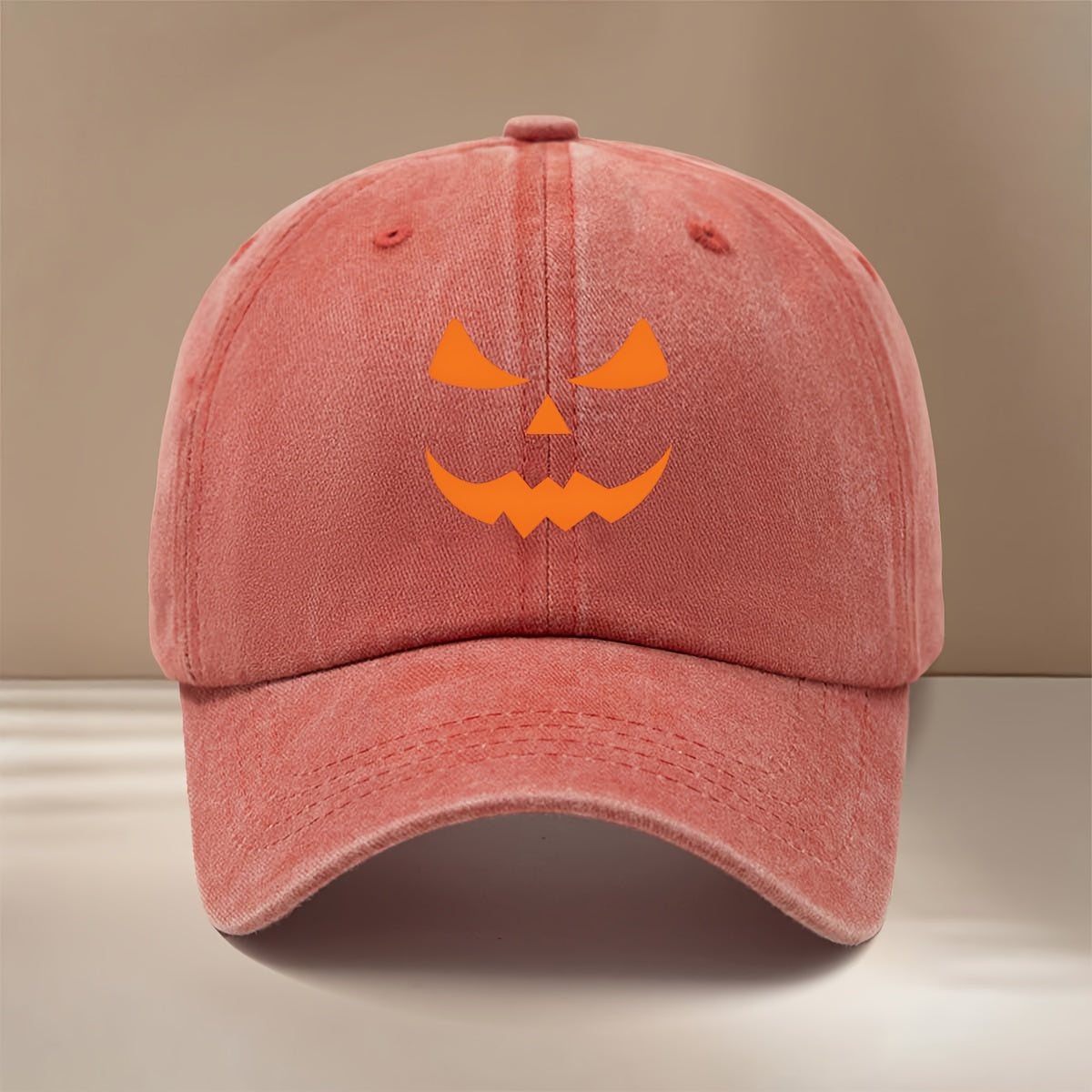 Pumpkin Joyful Face Pattern Baseball Cap, Adjustable Size, Fashionable Hip-Hop Hat for Men and Women, Curved Brim Hat for Parties, Dinners, and Camping, Comfortable and Lightweight Duckbill Cap, Highly Versatile Six-Panel Hat, Simple with Textured