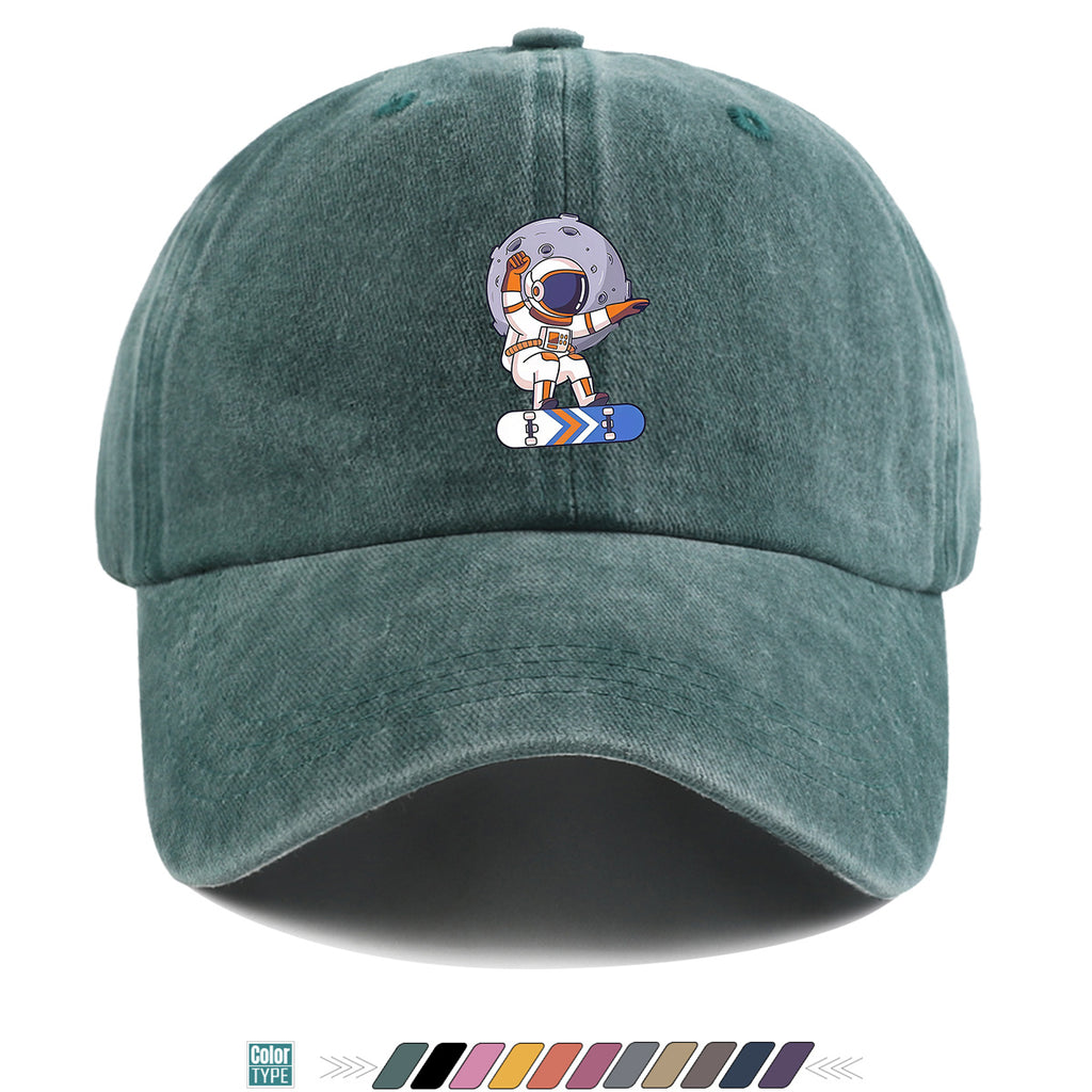 1pc Astronaut Skateboard Print Baseball Cap, Trendy Individual Sun Hat, Fashionable Cool Breathable Unisex Duckbill Cap, Adjustable Size Street Hip-Hop Hat, Outdoor Travel Sunshade Hat Suitable for Skateboarding, Street Dance, Camping