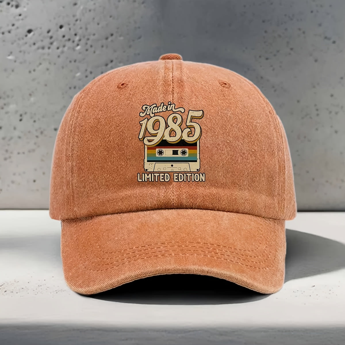 Women'S Baseball Cap English Print Made in 1985 Recording Tape Element Pattern Classic Retro Nostalgic Style Trendy Fashion Casual Easy Versatile Unisex Duckbill Hat Daily Outing Outdoor Sports Travel Vacation Camping Picnic Party Library Coffee Sho