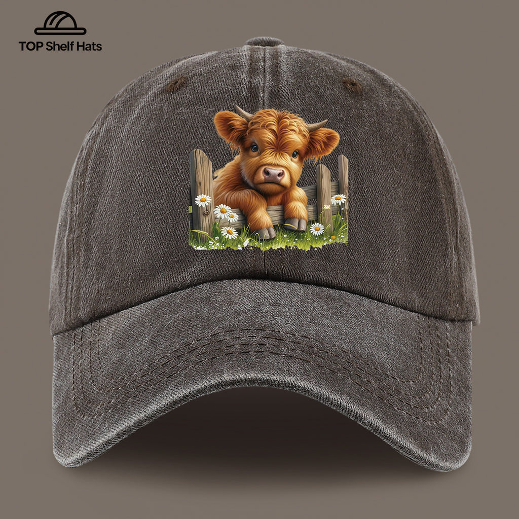 1pc Cute and Adorable Highland Cow Pattern Printed Casual Baseball Cap, Lightweight, Comfortable, and Breathable, with Adjustable Size, Unisex Outdoor Wear and Casual Apparel Accessory, Sun Hat for Mom and Dad's Beach Vacation, Exquisite Gift