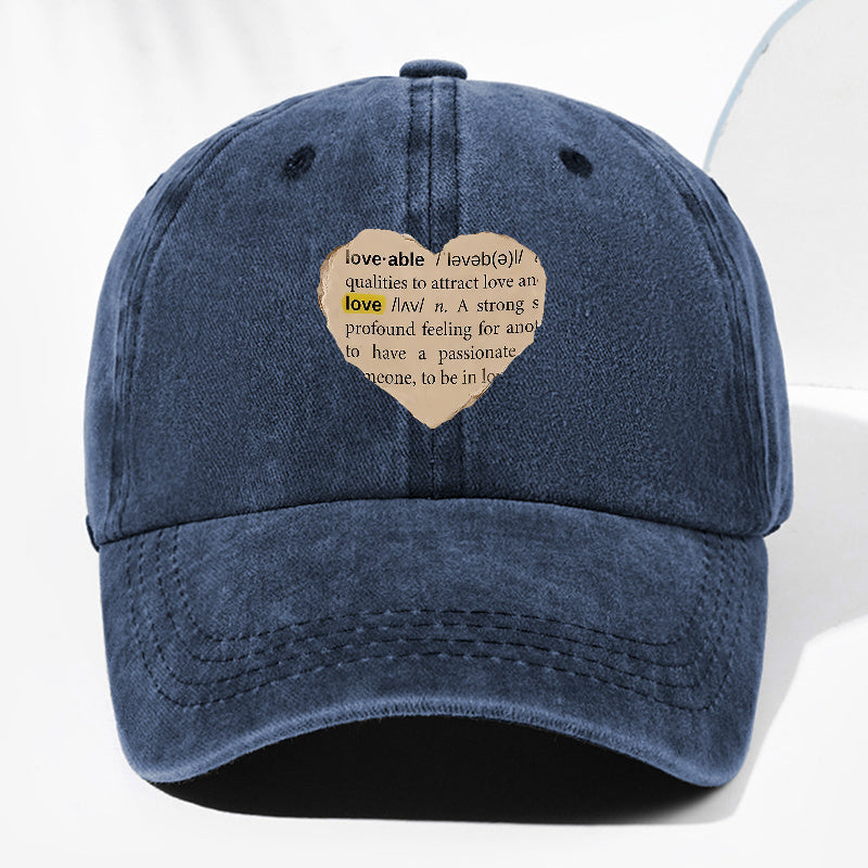 Unisex Newspaper Heart Print Washed Vintage Baseball Cap, Fashionable Sun Outdoor Hat for Men and Women, Adjustable Fit Trucker Hat Suitable for All Seasons and Daily Wear