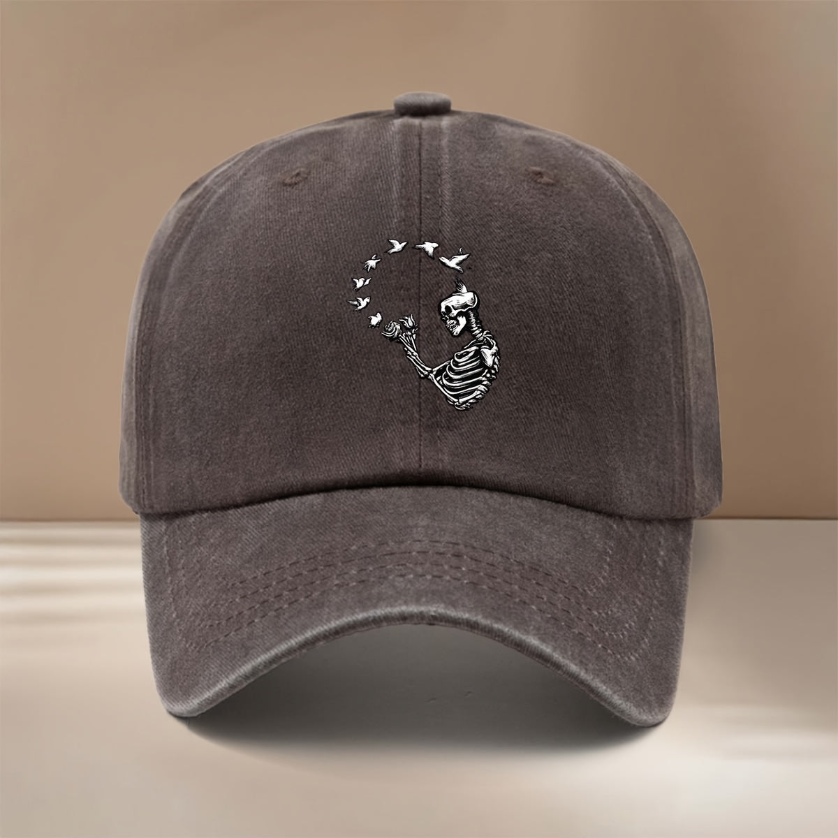 A Relaxed Six-Panel Baseball Cap Featuring a Skull And Bird Design, Suitable for Both Men And Women. This Vintage-Style Hat Is Perfect for Parties, Camping, And Hip-Hop Outfits. It'S Lightweight, Stylish, And Has a Comfortable Fit