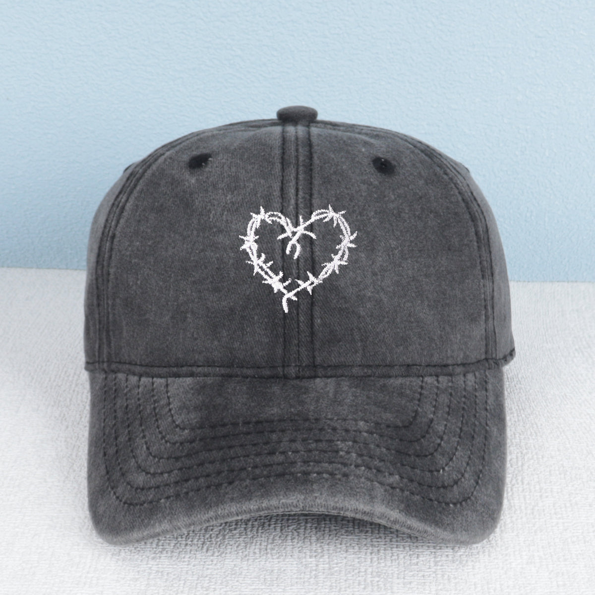 Unisex Vintage Baseball Cap with Buckle Closure - Shield Outdoor Hat Suitable for Daily Travel, - Wear & Perfect Gift (Multiple Colors)