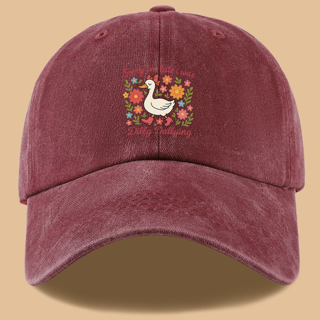 1pc Cute Duck "Sorry I'M Late, I Was Procrastinating" Printed Baseball Cap, Comfortable Breathable Sun Hat, Fashionable And Aesthetic Unisex Baseball Cap, Adjustable Size, Casual Duckbill Cap, Suitable for Picnics, Shopping, Dates, Walks, Vacations
