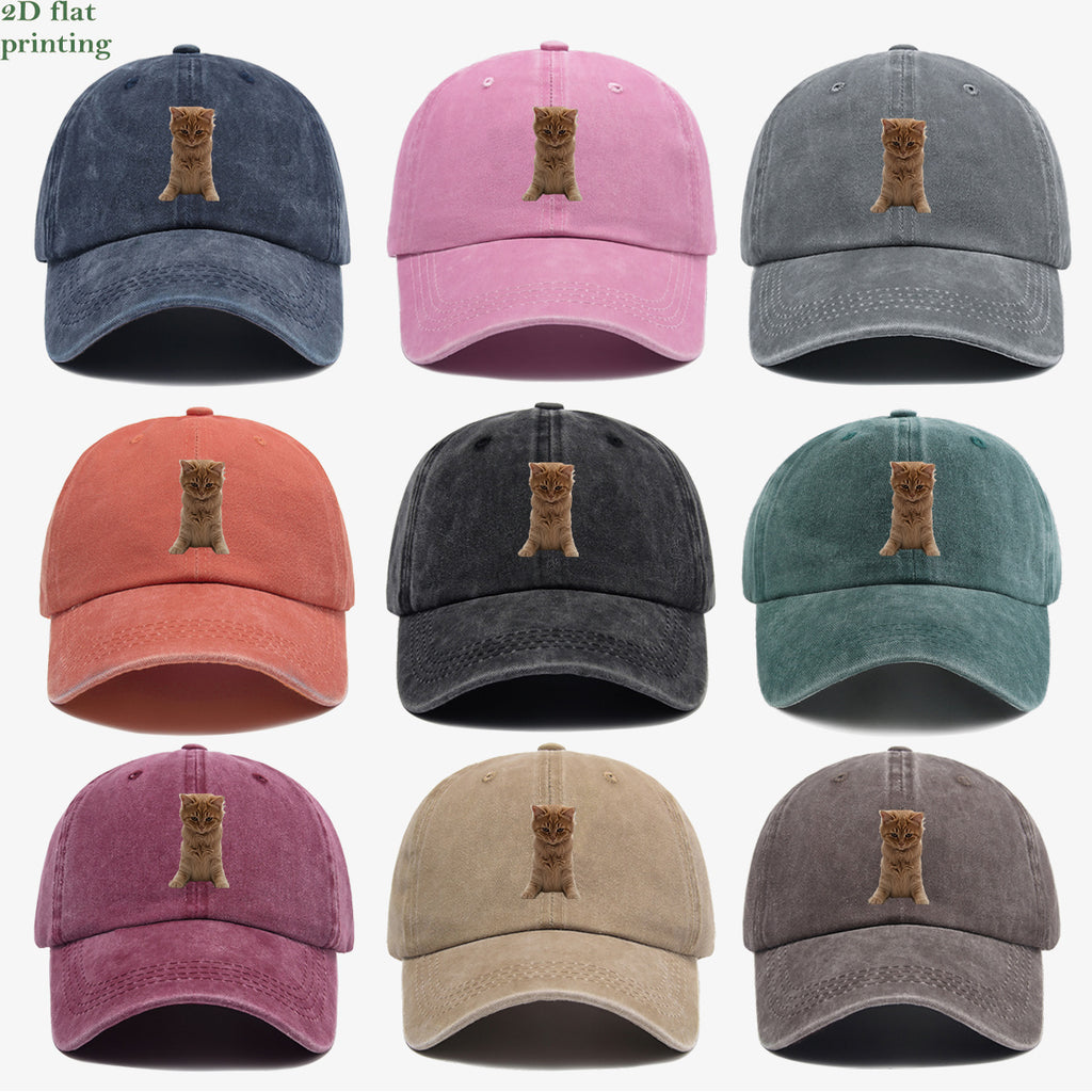 1pc Orange Tabby Cat Squatting Front Print Baseball Cap, with Round Eyes Slightly Squinted, Giving Off a "I'm Noble" Meme Vibe. A Must-have for Daily Outings, Café Visits, and Citywalks to Create a Stylish Look. The Cap Shape Helps Flatter and Slim