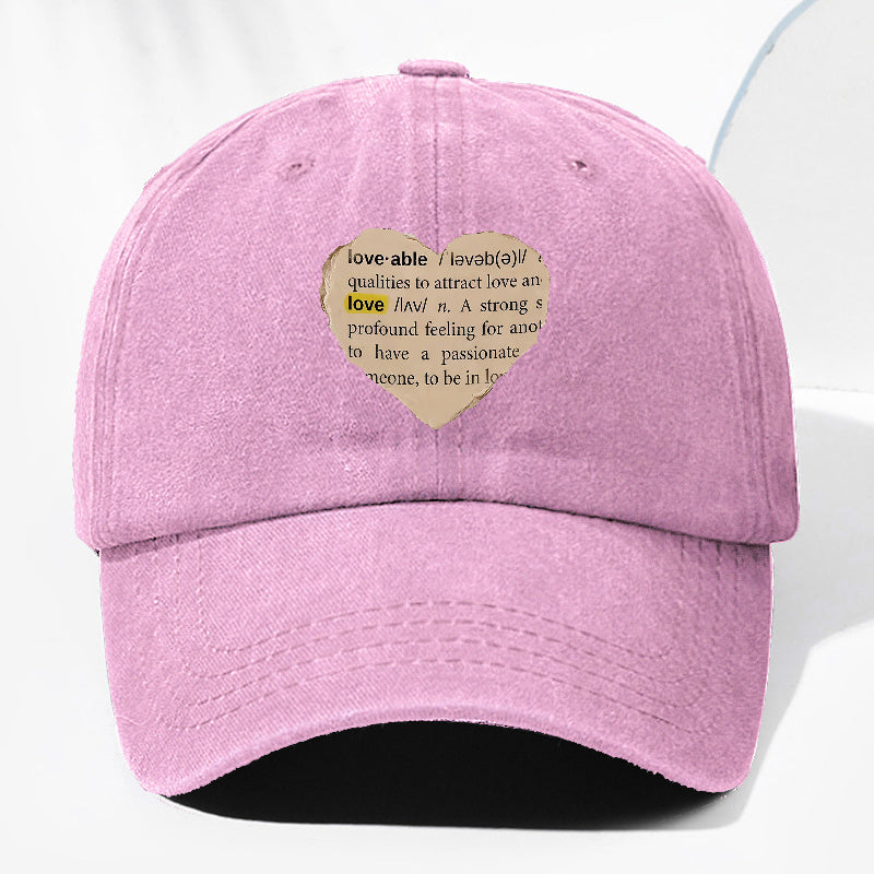 Unisex Newspaper Heart Print Washed Vintage Baseball Cap, Fashionable Sun Outdoor Hat for Men and Women, Adjustable Fit Trucker Hat Suitable for All Seasons and Daily Wear