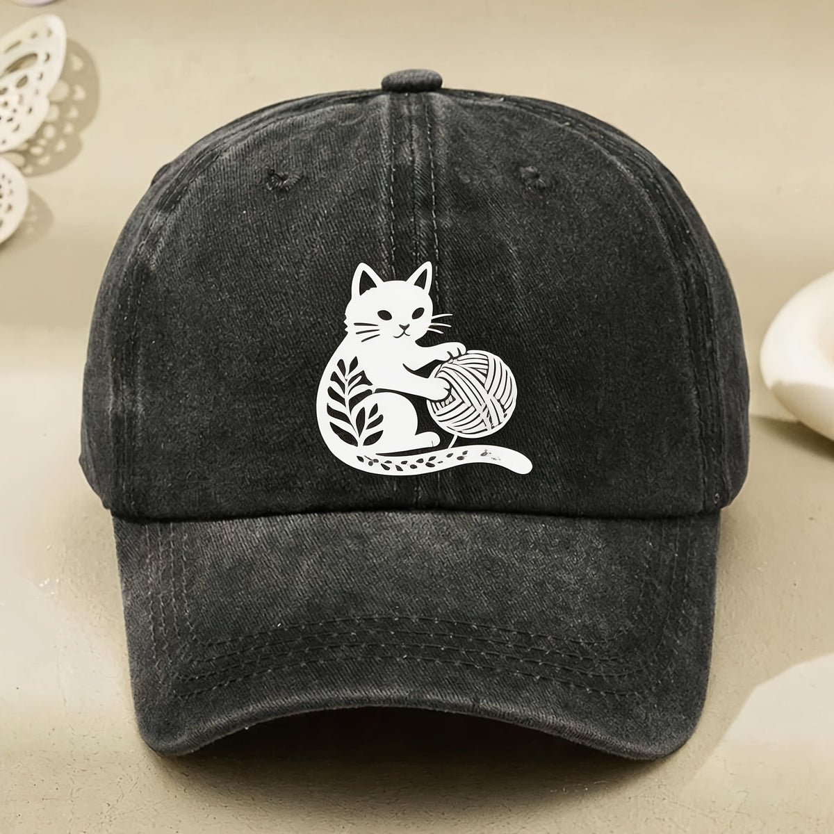 Cute Cat with Yarn Vintage Washed Baseball Cap for Men And Women Casual Street Style Anniversary Gift Hat