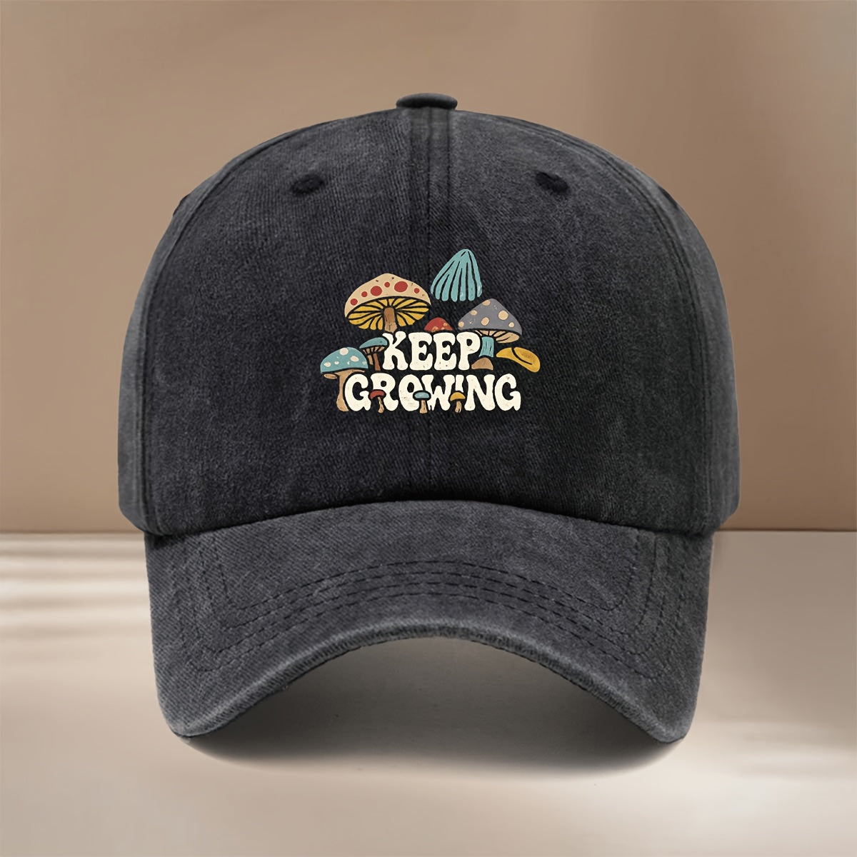 Baseball Cap with "KEEP GROWING" Text and Mushroom Pattern, Suitable for Vacations, Travel, Dinners, and Camping. Six-panel Design with Adjustable Size, Textured Hip-hop Style. Comfortable and Lightweight Curved-brim Cap, Unisex Snapback, Casual Hat
