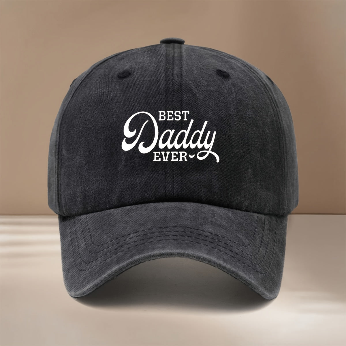 Baseball Cap with "BEST Daddy EVER" Text Graphic, Comfortable and  Curved Brim That Makes the Face Appear Smaller. Hip-hop Style Cap, Unisex Snapback Hat for Vacation, Travel, Dinners, and Camping. Lightweight and Simple Curved Brim Hat