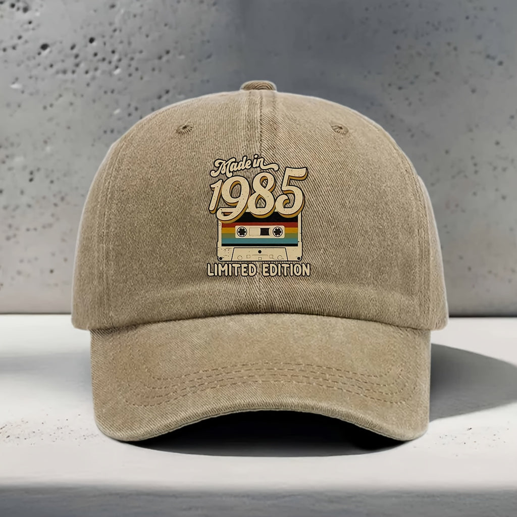 Women'S Baseball Cap English Print Made in 1985 Recording Tape Element Pattern Classic Retro Nostalgic Style Trendy Fashion Casual Easy Versatile Unisex Duckbill Hat Daily Outing Outdoor Sports Travel Vacation Camping Picnic Party Library Coffee Sho