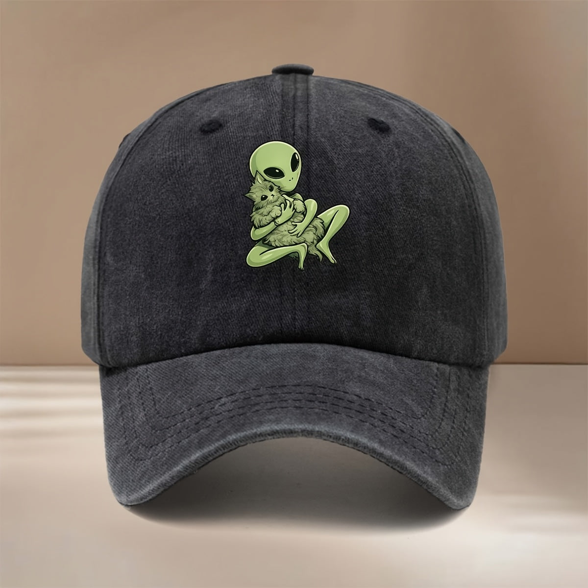 Alien Kitten Pattern Baseball Cap Comfortable Curved Brim Unisex Dad Hat Easy Hip-Hop Hat Fashion Outdoor Casual Hat All-Season Trucker Cap