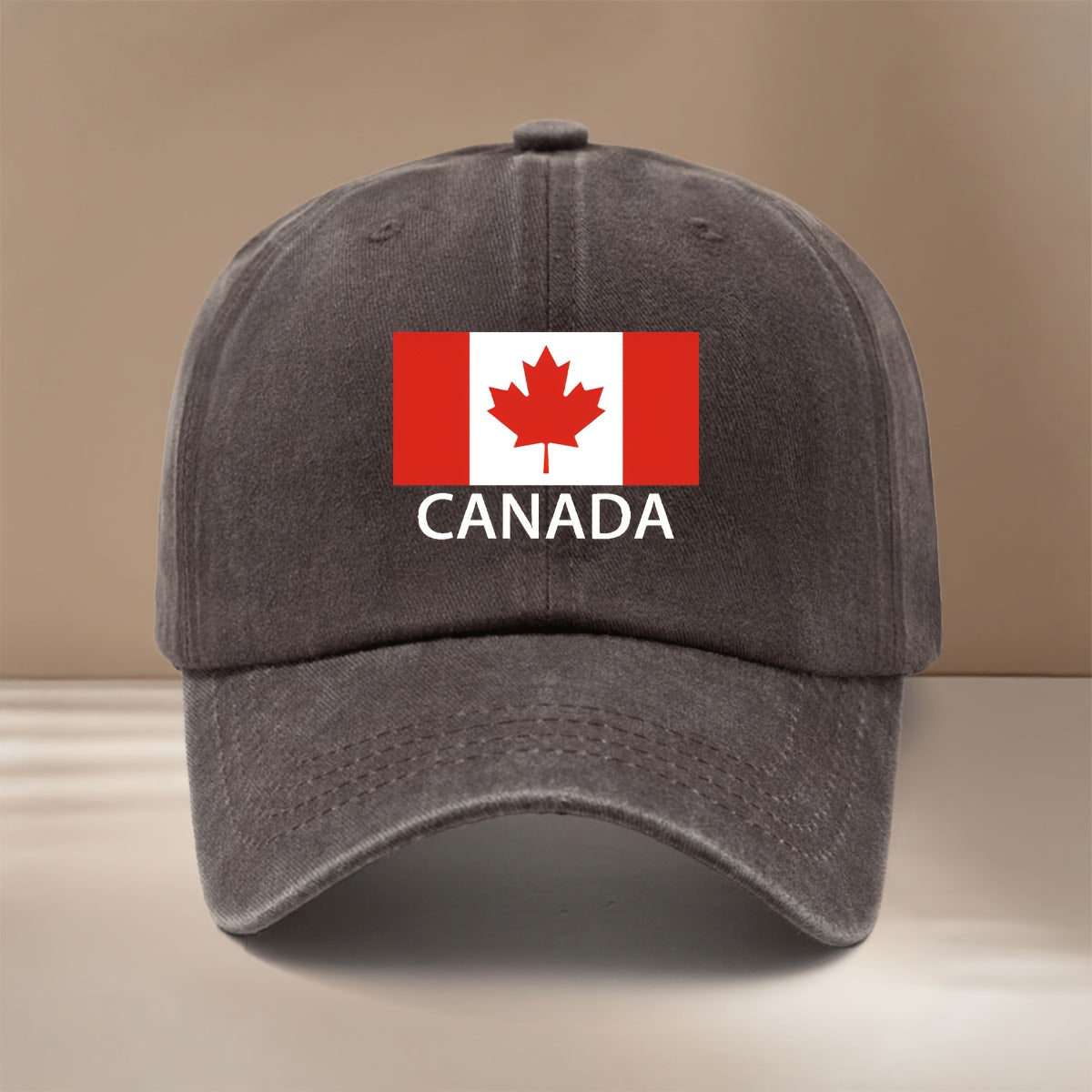 A Baseball Cap Featuring a Canada Pattern, Perfect for Vacations, Gatherings, And Camping. This Hip-Hop Style Hat Is Easy Yet Textured, with a Comfortable And Lightweight Design. It Has a Six-Panel Structure Suitable for Both Men And Women