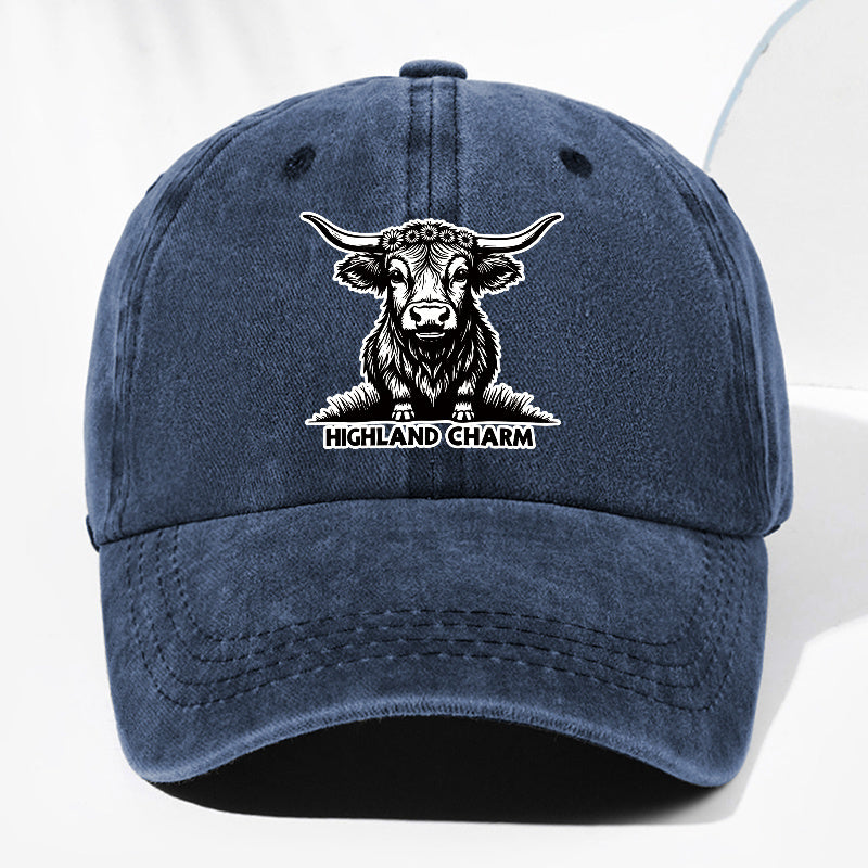 Unisex Small Cow HIGHLAND CHARM Animal Print Washed Vintage Baseball Cap Fashion Men Women Sun Hat Adjustable Size Trucker Hat Suitable for All Seasons Daily Wear