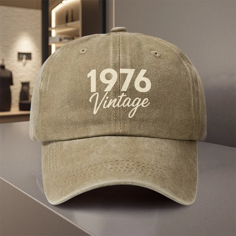 An Adjustable Baseball Cap Featuring a '1976 Vintage Retro' Design, Made from Lightweight Polyester with Printed Patterns, Perfect for Outdoor Sports And Camping Enthusiasts. It'S a Trendy Couple'S Cap, Suitable for Golf, Trucker Style