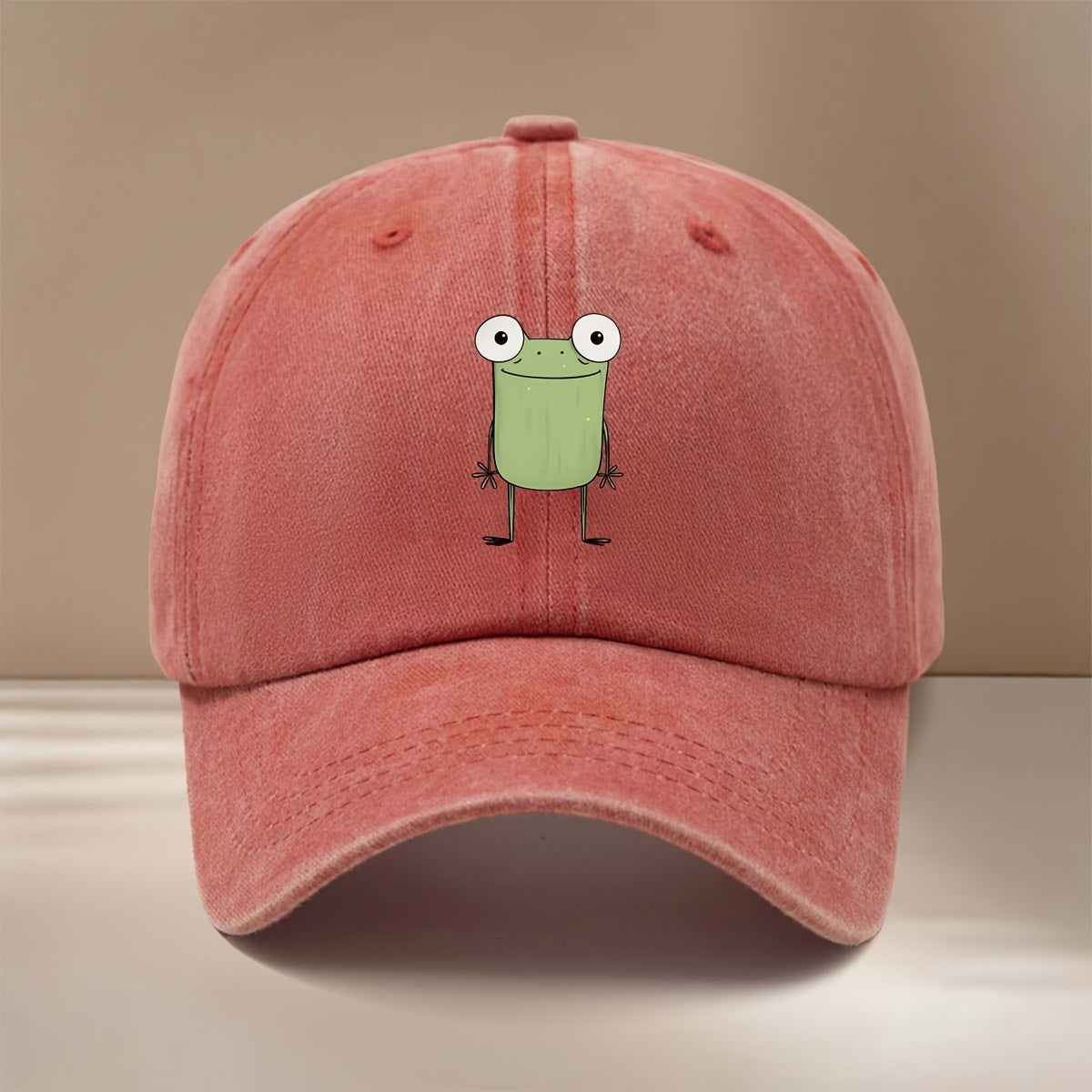 This Is a Baseball Cap Featuring a Minimalist Frog Design, Suitable for All Seasons with an Adjustable Size. It's a Casual Unisex Hat That's Lightweight and Stylish, Perfect for Outdoor Activities, Gatherings, Camping, and as a Trendy Curved-brim Cap